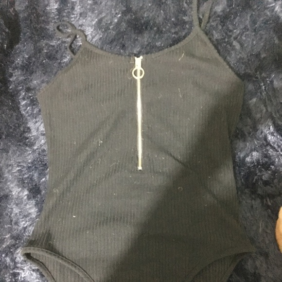 SheIn Zip Up Bodysuit - Picture 1 of 3
